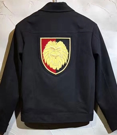 市场上装-夹克-时尚男装夹克