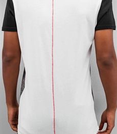 市场上装-T恤-时尚男装t恤