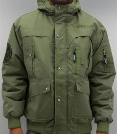 市场上装-夹克-时尚男装夹克