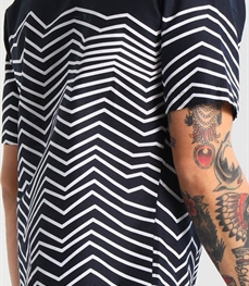 市场上装-衬衫-时尚男装衬衫