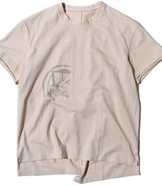 市场上装-T恤-休闲男装t恤