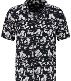 市场上装-衬衫-时尚男装衬衫