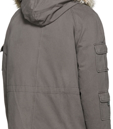 市场上装-棉衣/羽绒服-休闲男装棉服