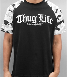 市场上装-T恤-时尚男装t恤