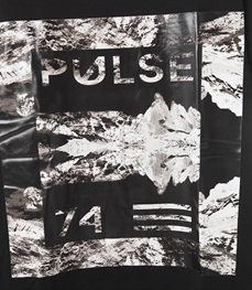 市场上装-T恤-休闲男装t恤