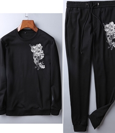 市场上装-套装-休闲男装套装