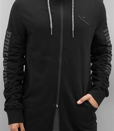 市场上装-中长外套-时尚男装中长外套