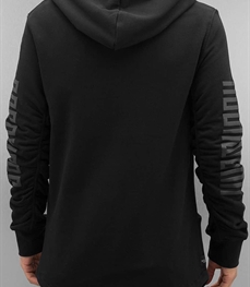 市场上装-中长外套-时尚男装中长外套