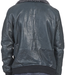 市场上装-皮衣-时尚男装皮衣