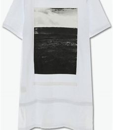 市场上装-T恤-休闲男装t恤