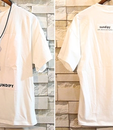 市场上装-T恤-时尚男装t恤