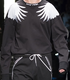 市场上装-卫衣-休闲男装卫衣