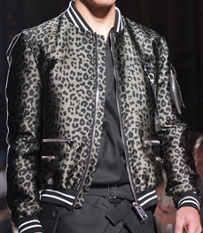 市场上装-夹克-休闲男装夹克