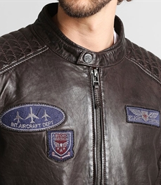 市场上装-皮衣-休闲男装皮衣