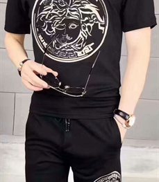 市场上装-套装-休闲男装套装