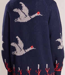 市场上装-毛衫-时尚男装毛衫