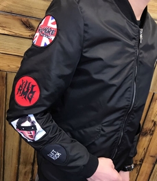 市场上装-夹克-时尚男装夹克