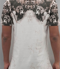 市场上装-T恤-时尚男装t恤