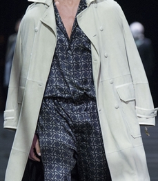 市场上装-大衣-时尚商务大衣