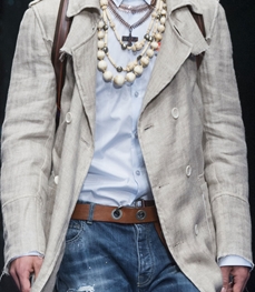 市场上装-大衣-时尚商务大衣