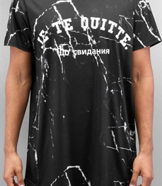 市场上装-T恤-时尚男装t恤