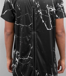 市场上装-T恤-时尚男装t恤