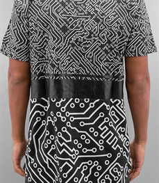 市场上装-T恤-时尚男装t恤