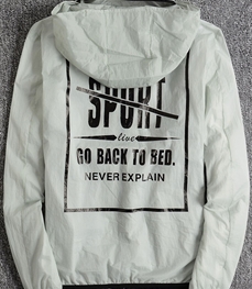 市场上装-夹克-时尚男装夹克