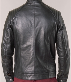 市场上装-皮衣-时尚男装皮衣