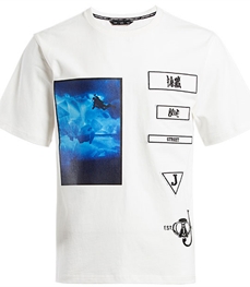 市场上装-T恤-时尚男装t恤