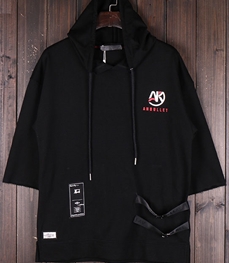 市场上装-T恤-时尚男装t恤