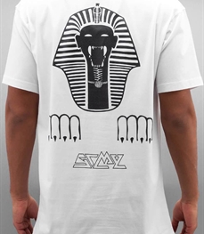 市场上装-T恤-时尚男装t恤