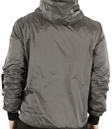 市场上装-夹克-时尚男装夹克