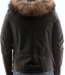 市场上装-皮衣-时尚男装皮衣