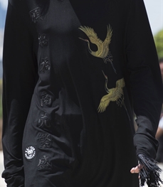 市场上装-T恤-休闲男装t恤