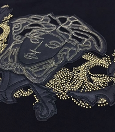 市场上装-套装-休闲男装套装