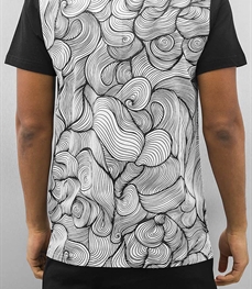 市场上装-T恤-时尚男装t恤