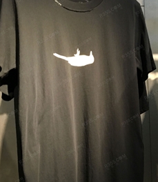 市场上装-T恤-（实拍）时尚男装t恤