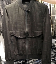 市场上装-夹克-（实拍）时尚男装夹克