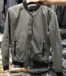 市场上装-夹克-（实拍）时尚男装夹克