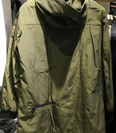 市场上装-中长外套-（实拍）时尚男装中长外套