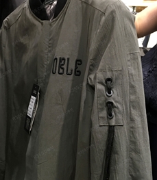 市场上装-中长外套-（实拍）时尚男装中长外套