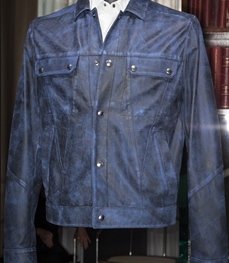 市场上装-皮衣-时尚商务皮衣