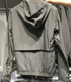 市场上装-夹克-（实拍）时尚男装夹克