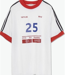 市场上装-T恤-休闲男装t恤