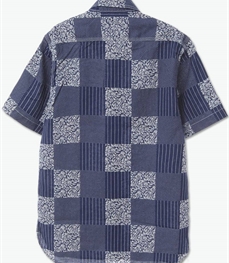 市场上装-衬衫-休闲男装衬衫