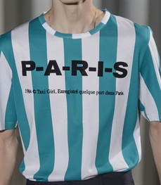 市场上装-T恤-时尚商务t恤