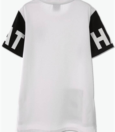 市场上装-T恤-休闲男装t恤