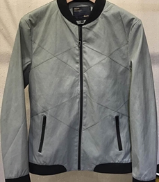 市场上装-皮衣-时尚男装皮衣