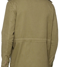 市场上装-大衣-时尚商务大衣